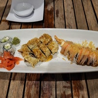 Снимок сделан в Island Ocean Star Sushi пользователем Sara M. 9/29/2023