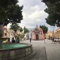 Photo taken at La Conchita (Plaza de La Concepción) by Javo J. on 2/24/2019
