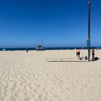 Photo taken at Santa Monica Beach - Tower 24 by Yenny Z. on 6/19/2022