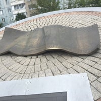 Photo taken at Памятник десятирублевой купюре by Maria B. on 8/21/2016