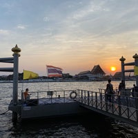 Photo taken at Pak Klong Taladd Pier by เทอดศักดิ์ on 1/24/2020