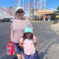 Das Foto wurde bei Wonderland Amusement Park von Nina L. am 6/6/2021 aufgenommen