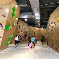 Bump Bouldering Climbing Gym