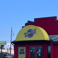 Photo taken at Fuddruckers by Abigail R. on 3/15/2020