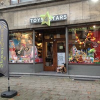 11/13/2012 tarihinde Kurt v.ziyaretçi tarafından Toys4Stars'de çekilen fotoğraf