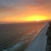 Das Foto wurde bei Splash Resort Panama City Beach von Jen G. am 8/6/2015 aufgenommen