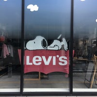 リーバイスストア 大阪店 アメリカ村 Visitors