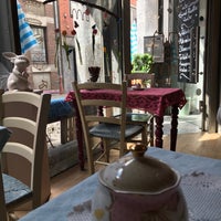 4/29/2017 tarihinde Angelo R.ziyaretçi tarafından Cafe Colette'de çekilen fotoğraf