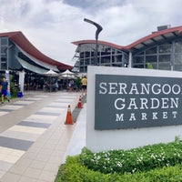 Photo taken at Serangoon Garden Market &amp;amp; Food Centre by gerard t. on 10/29/2022