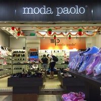 Photo taken at Moda Paolo by gerard t. on 1/30/2016