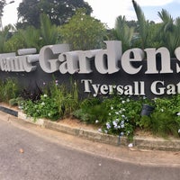 Photo taken at Tyersall Gate | Singapore Botanic Gardens by gerard t. on 2/22/2017
