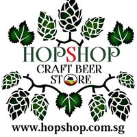 4/24/2015 tarihinde gerard t.ziyaretçi tarafından Hop Shop Craft Beer Store'de çekilen fotoğraf
