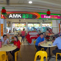 Photo taken at AMK 232 Foodhouse by gerard t. on 1/27/2016
