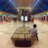 Photo taken at Bukit Panjang MRT/LRT Interchange (DT1/BP6) by gerard t. on 12/31/2015