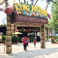 Photo taken at King Julien&amp;#39;s Beach Party-Go-Round by gerard t. on 11/6/2015