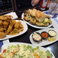Foto tomada en Deanie&amp;#39;s Seafood Restaurant in the French Quarter  por Daria V. el 6/21/2023