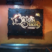 Foto scattata a Bigos Tacos da W@LLS il 6/3/2013