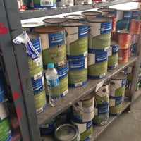 Photo taken at Sherwin Williams Mexico by Ceci T. on 12/13/2014