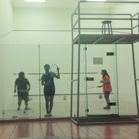 Review Squash Court