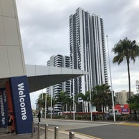รูปภาพถ่ายที่ Gold Coast Convention and Exhibition Centre โดย Susan M. เมื่อ 10/28/2019