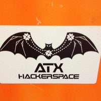 Снимок сделан в ATX Hackerspace пользователем Carl d. 12/3/2012