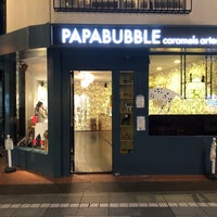 Photo taken at PAPABUBLE by T on 12/30/2017