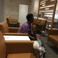 Photo taken at American Airlines Admirals Club by Josh E. on 7/24/2017