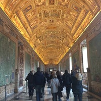 Photo taken at Vatican Museums by Em C. on 1/22/2016