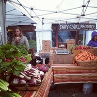Photo taken at Dirty Girl Produce by Anne W. on 10/11/2012