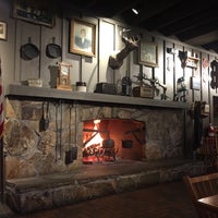 Photo taken at Cracker Barrel Old Country Store by Fed on 3/12/2017