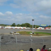 Foto diambil di Elko Speedway oleh Melissa P. pada 9/24/2016