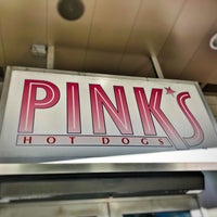 3/2/2018にOllyがPink&amp;#39;s Hot Dogsで撮った写真