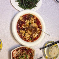 Foto tomada en Lan Dining Restaurant 蘭餐厅  por Sophie L. el 7/3/2015