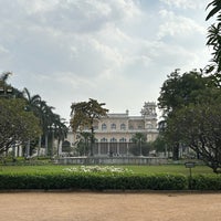 Photo taken at Chowmahala Palace by Narintorn S. on 1/20/2024