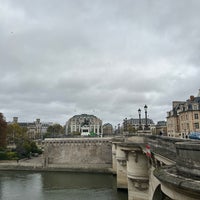 Photo taken at Pont Saint-Michel by Narintorn S. on 10/29/2023