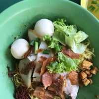 Photo taken at Ah Ho Teochew Kway Teow Mee by C M on 5/12/2017