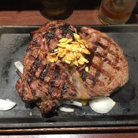Photo taken at Ikinari Steak by てんちょ on 11/21/2015