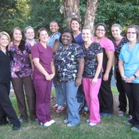 Foto tomada en Dental Assistant Training Centers, Inc.  por Karen B. el 10/18/2012