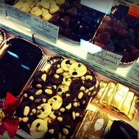 Photo taken at Mary Chocolatier by Uliana T. on 12/11/2012