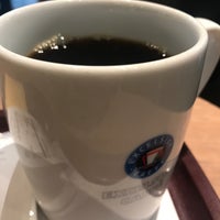 Photo taken at EXCELSIOR CAFFÉ by ☻美樹☻ on 7/26/2022