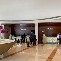 Photo taken at The Westin Guangzhou Workout by Philip S. on 6/21/2019