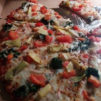 Das Foto wurde bei Rocky&amp;#39;s Pizza &amp;amp; Italian Foods von William G. am 10/21/2014 aufgenommen