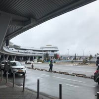Photo taken at Выход 11 / Gate 11 by Paul D. on 4/2/2018