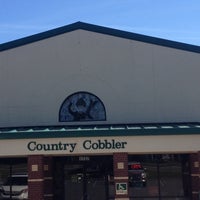 Country Cobbler Shoe Store In Valdosta