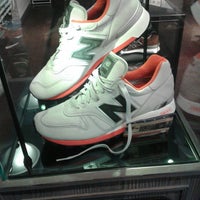 New balance mexico pabellon polanco top