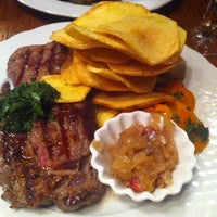 Foto tirada no(a) Café Buenos Aires na Fábrica por Alfredo F. em 11/6/2012