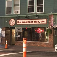 7/10/2018에 💑Carolyn H.님이 The Breakfast Club, Etc에서 찍은 사진