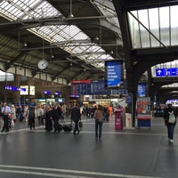 Photo taken at Zurich Main Station by Esther C. on 9/17/2015