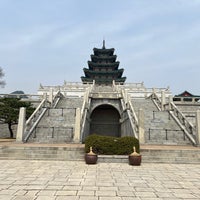 Photo taken at The National Folk Museum of Korea by Albert C. on 3/27/2024