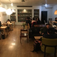 Photo taken at yakiniQ Cafe by Albert C. on 3/3/2019
